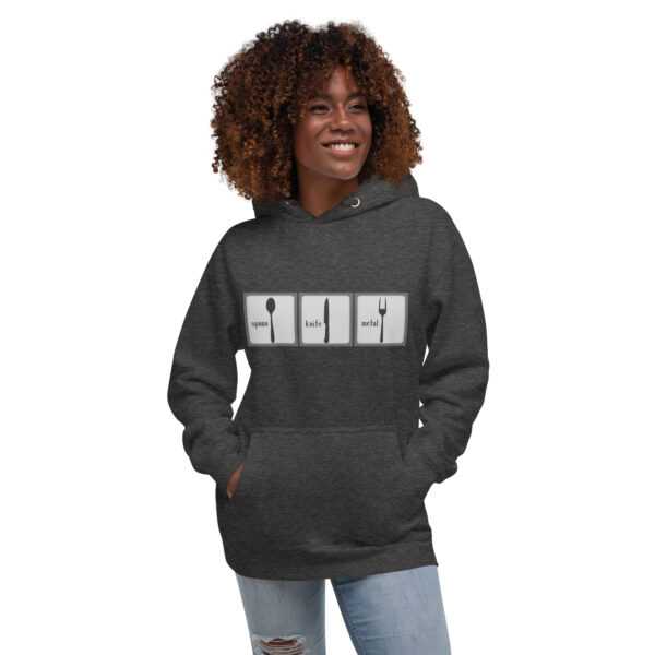 Ein grauer Unisex-Kaputzenpullover von vorne mit Kaputze, bedruckt für Männer wie für Frauen