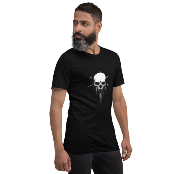 Das T-Shirt schmeichelt jeder Figur und bietet optimalen Tragekomfort.