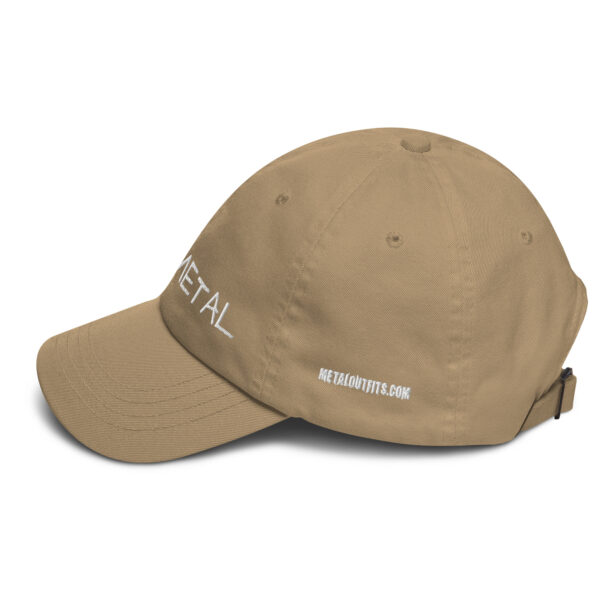 Dein neuer Style-Begleiter: Die Dad Cap in khaki ist das perfekte Accessoire für jeden Anlass.