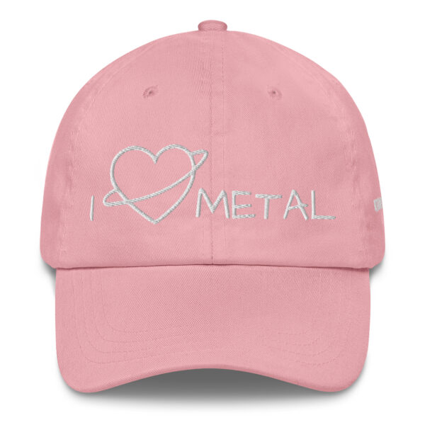 Dein neuer Style-Begleiter: Die Dad Cap in pink ist das perfekte Accessoire für jeden Anlass.