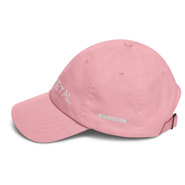 Dein neuer Style-Begleiter: Die Dad Cap in pink ist das perfekte Accessoire für jeden Anlass.